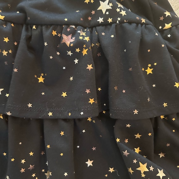 Nine 1 Eight adorable layered Skirt size kids large - Picture 6 of 7